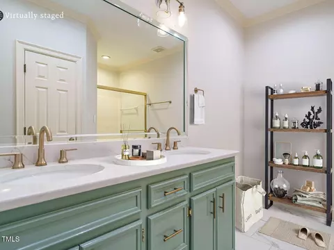 Bath - 3339 Ridgecrest Ct, Raleigh, NC 27607 photo 2 of 7