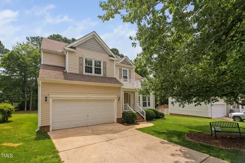 9728 Batesville Dr, Raleigh, NC 27617