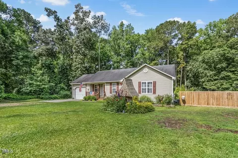 229 White Oak Farm Dr, Willow Spring, NC 27592