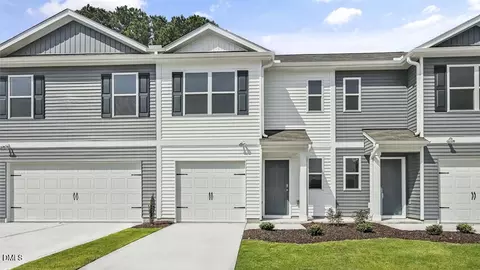 219 Seymour Village Dr, Goldsboro, NC 27534