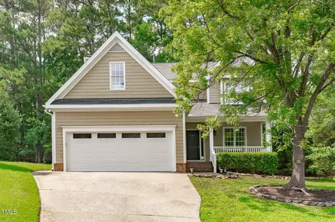 113 Chestone Ct, Cary, NC 27513