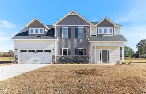 1512 Eastbay Dr, Fayetteville, NC 28312
