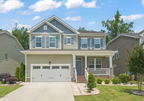 1013 Poppy Fields Ln, Wake Forest, NC 27587