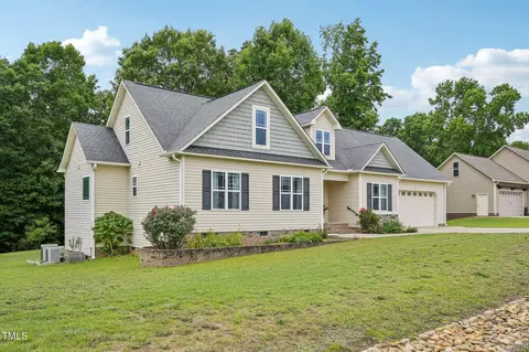 33 Bluestone Dr, Smithfield, NC 27577 photo 3