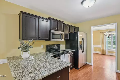 33 Bluestone Dr, Smithfield, NC 27577 photo 11