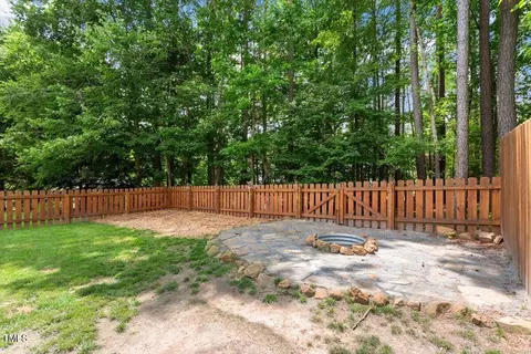 Exterior - 1016 Goldmist Ln, Durham, NC 27713 photo 5 of 12