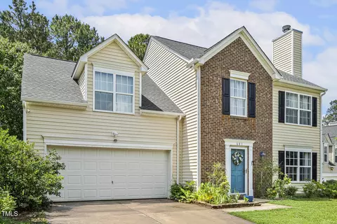 601 Texanna Way, Holly Springs, NC 27540
