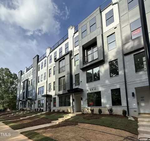 509 Kildaire Farm Rd #107, Cary, NC 27511