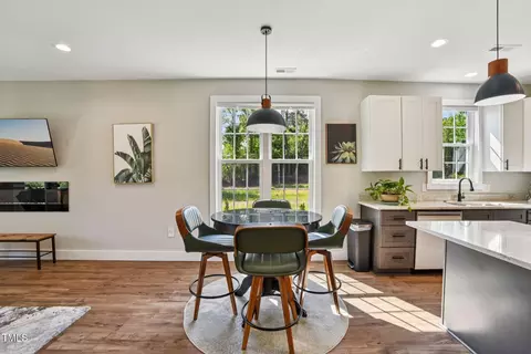 Dining - 255 Eagles Lndg, Morganton, NC 28655 photo 1 of 2