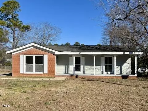 6557 Baldoon Dr, Fayetteville, NC 28314