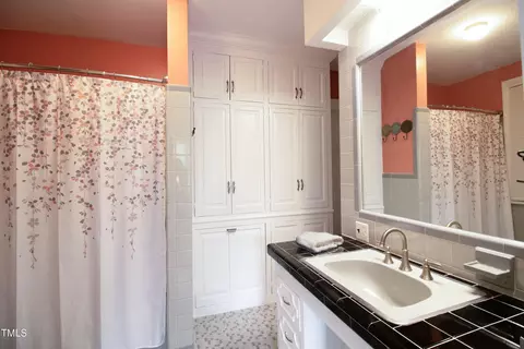 Bath - 219 E Nash St, Spring Hope, NC 27882 photo 2 of 2