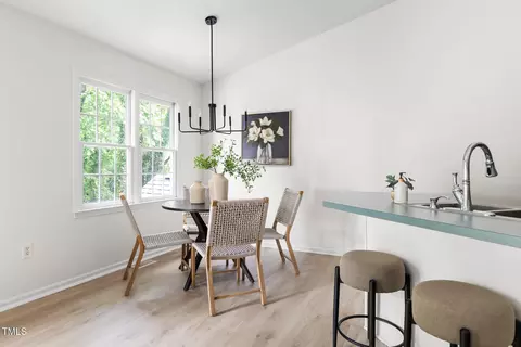Dining - 522 Johnson St, Garner, NC 27529 photo 1 of 4
