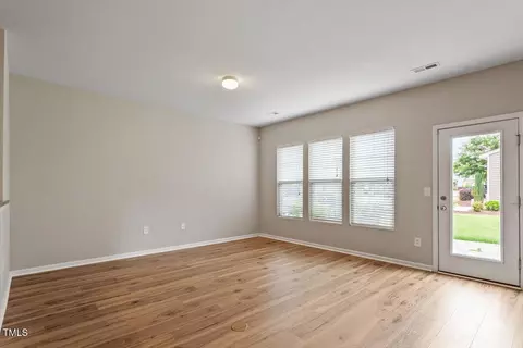 107 Tuftin Dr, Durham, NC 27703 photo 5