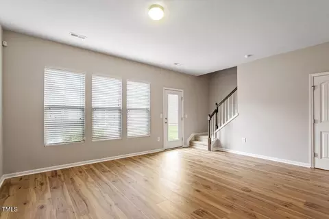 107 Tuftin Dr, Durham, NC 27703 photo 6