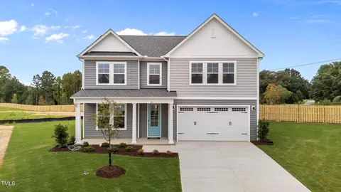 35 Windflower Ct, Clayton, NC 27520