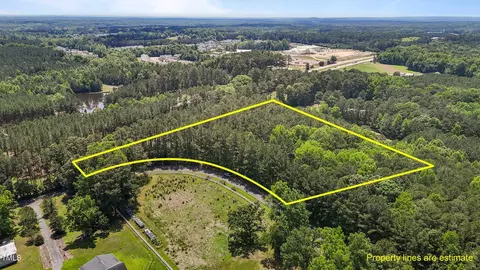 8509 Pinefield Rd, Apex, NC 27523