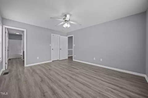 161 Bridgewater Dr, Erwin, NC 28339 photo 7