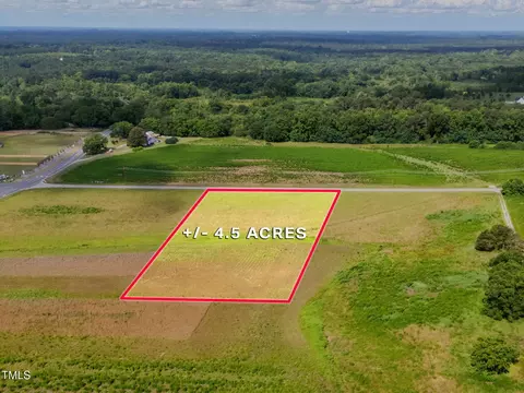 96 Freedom Rd, Smithfield, NC 27577