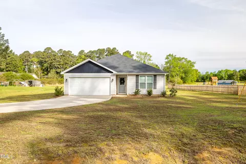 2319 Minnie Hall Rd, Autryville, NC 28318