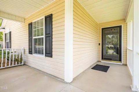 418 Lodestone Dr, Durham, NC 27703 photo 5