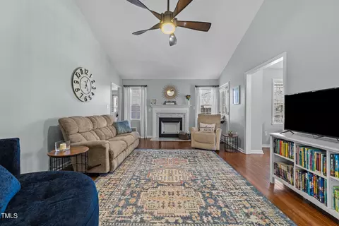 304 Indigo Pl, Garner, NC 27529 photo 6