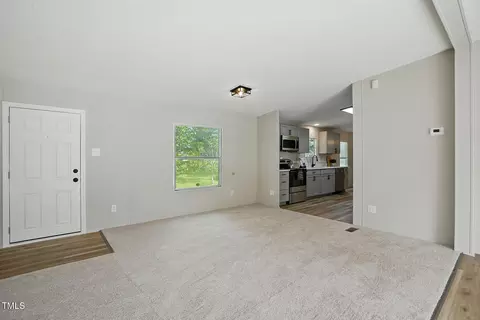 585 Smith Rd, Smithfield, NC 27577 photo 9