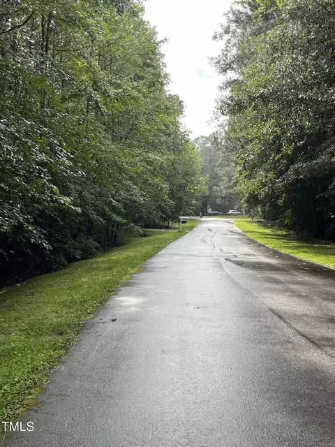 5009 Holly Brook Apt 47a Dr, Apex, NC 27539