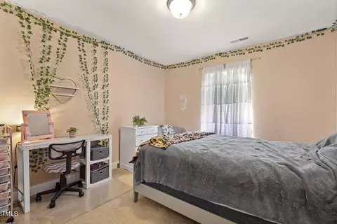 Bedroom - 267 Dando St, Garner, NC 27529 photo 4 of 6