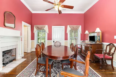 Dining - 6200 Us-401 S, Bunnlevel, NC 28323 photo 1 of 2