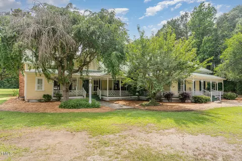Exterior - 6200 Us-401 S, Bunnlevel, NC 28323 photo 2 of 10