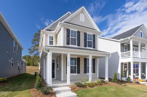 344 White Oak Garden Way #224, Garner, NC 27529