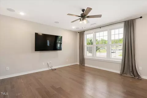 513 Brooks St, Wake Forest, NC 27587 photo 6