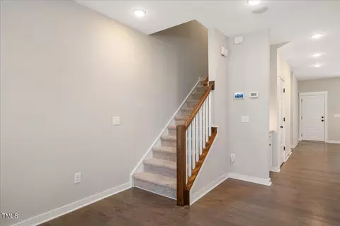 513 Brooks St, Wake Forest, NC 27587 photo 2