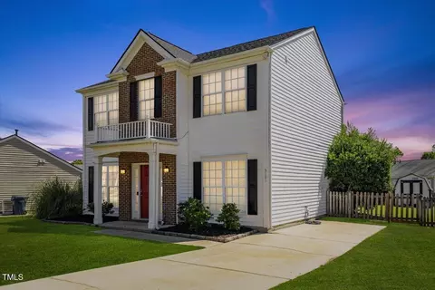 3101 Riverbrooke Dr, Raleigh, NC 27610