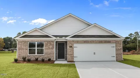 201 Wood St, La Grange, NC 28551