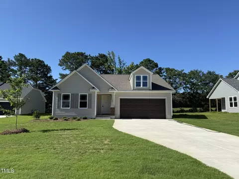 154 Oakfield Trace Dr, Four Oaks, NC 27524