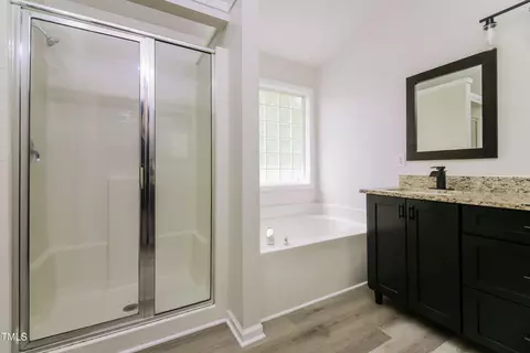 Bath - 616 Cheselden Dr, Durham, NC 27713 photo 2 of 3