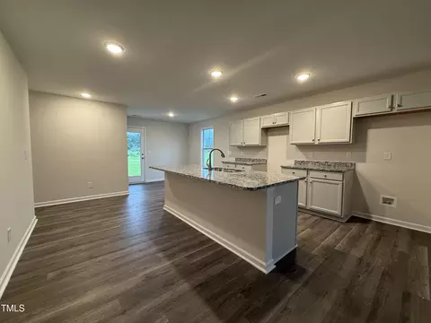 112 Dalton Dr, Lumber Bridge, NC 28357 photo 6