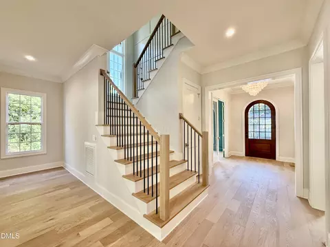 Entry Way - 1229 Dixie Trl, Raleigh, NC 27607 photo 2 of 4