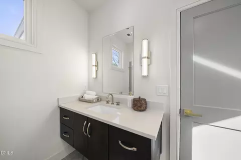 Bath - 1225 Dixie Trl, Raleigh, NC 27607 photo 1 of 6