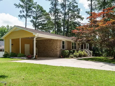 100 Upton Ct, Garner, NC 27529 photo 4