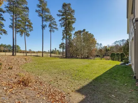 642 The Preserve Trl, Chapel Hill, NC 27517