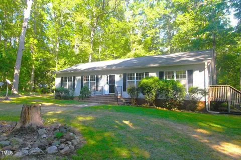 622 Enon Rd, Oxford, NC 27565
