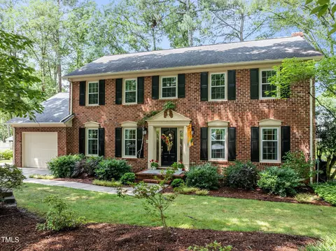 1304 Sandpiper Ct, Raleigh, NC 27615