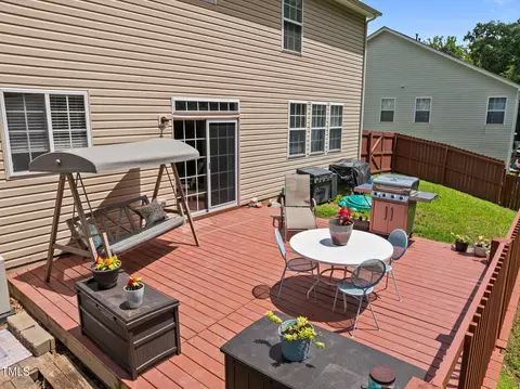 Exterior - 504 Ashburn Ln, Durham, NC 27703 photo 7 of 13