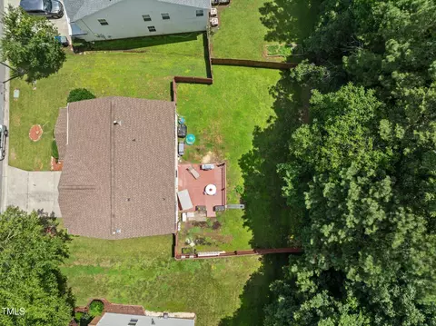 View/Area - 504 Ashburn Ln, Durham, NC 27703 photo 2 of 4
