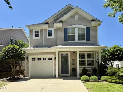 137 Palmdale Ct, Holly Springs, NC 27540