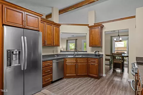 5801 Hadrian Dr, Durham, NC 27703 photo 11
