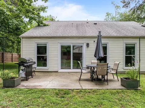 5801 Hadrian Dr, Durham, NC 27703 photo 30