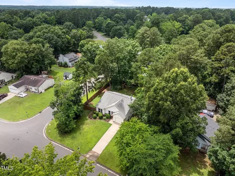 5801 Hadrian Dr, Durham, NC 27703 photo 37